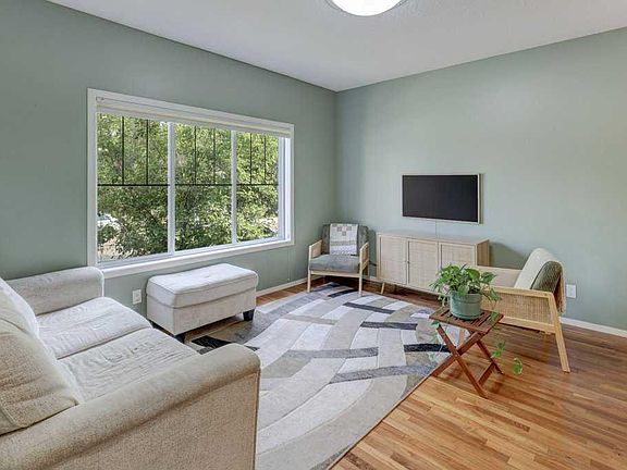 3rd image of 2295 N Reunion St NW