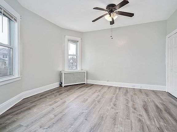 5th image of 8914 Lefferts Blvd