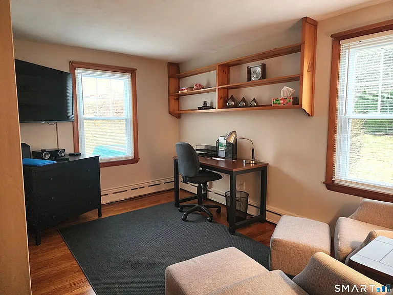 7 E Pattagansett Rd — Photo 12
