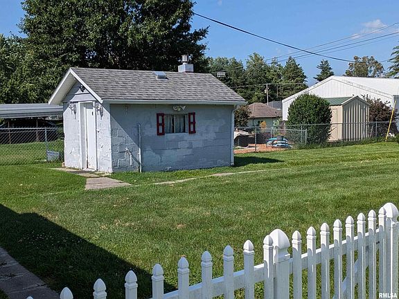 5th image of 1205 Burgess Ave
