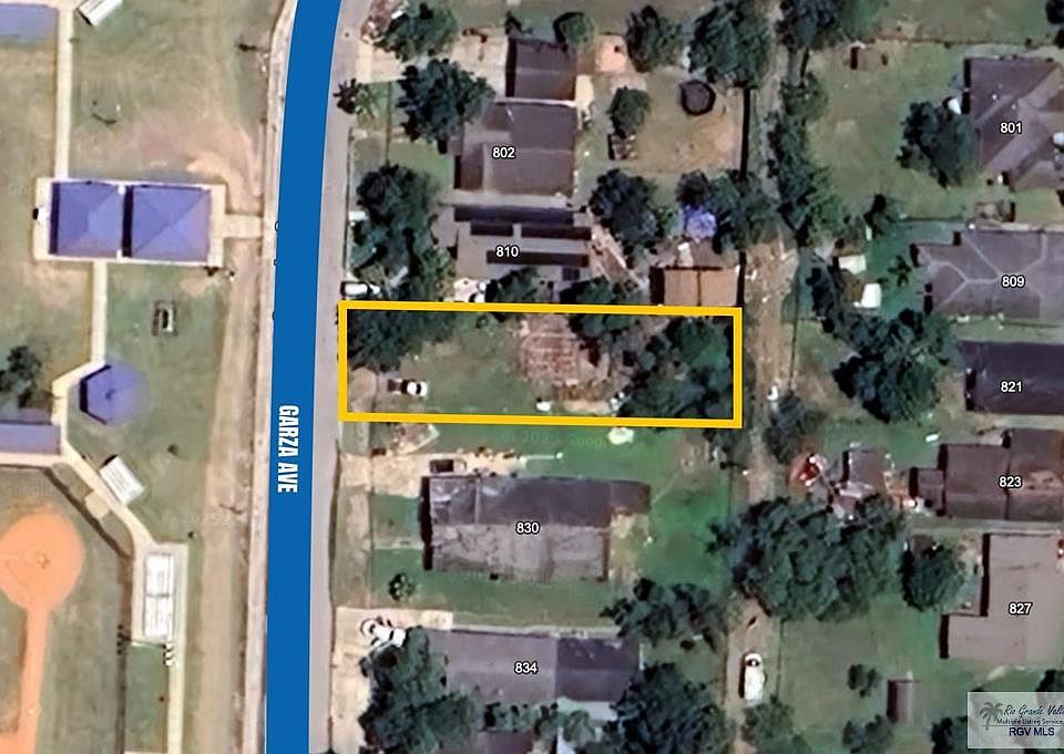 1st image of 818 S Garza St