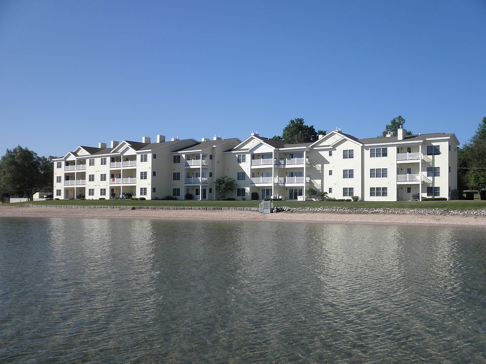The Condo from South Arm
