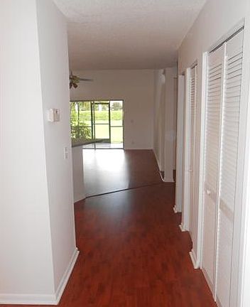 4th image of 653 Woodgate Ln #D-1