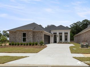 6819 Garden Hill Dr, Baton Rouge, LA 70817