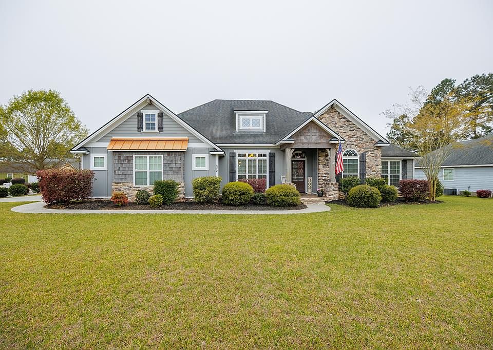 1st image of 620 Horseshoe Bnd