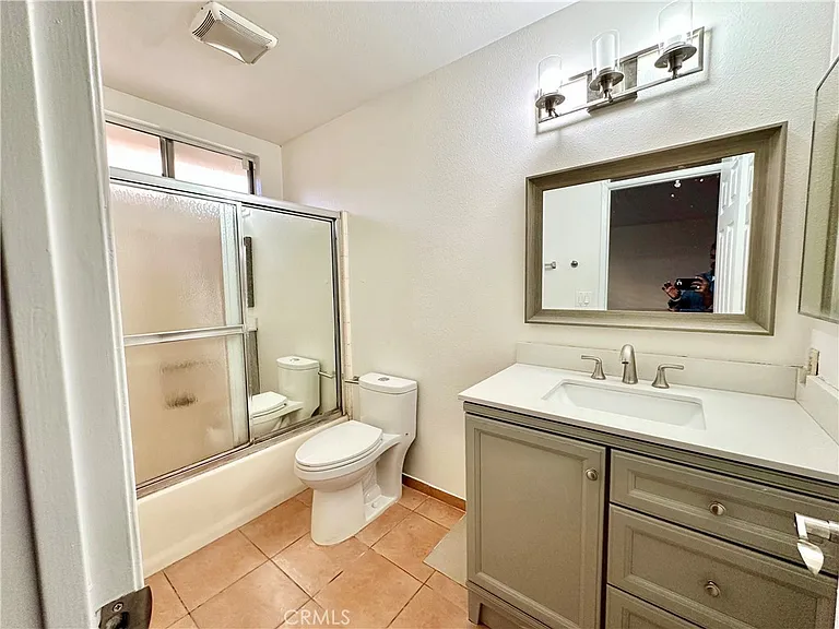 18113 Elaine Ave — Photo 18