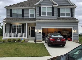 136 Broadmoore Blvd, Pataskala, OH 43062