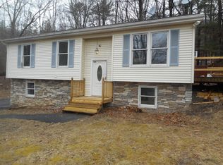 124 Briarwood Rd, East Stroudsburg, PA 18302