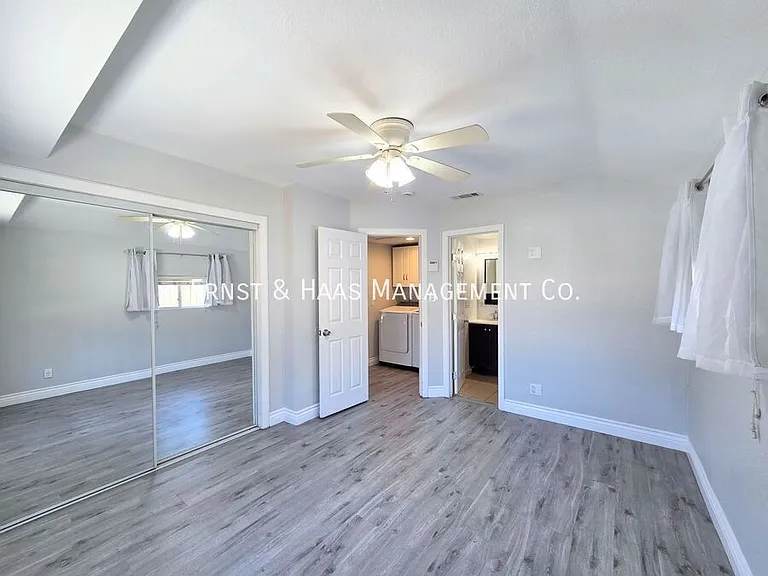 11937 Hercules St — Photo 15