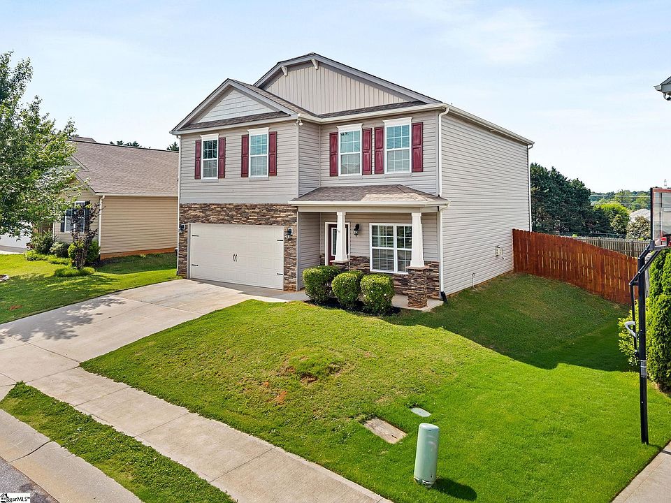 1st image of 308 Cabot Hill Ln