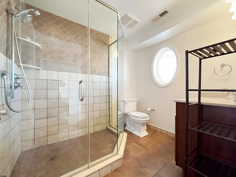 5219 Sea Spray Rd — Photo 35