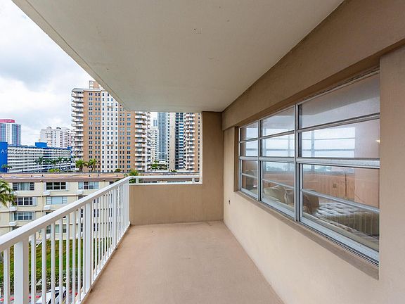 3rd image of 1950 S Ocean Dr APT 5F