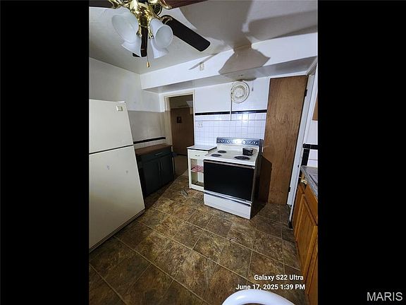 4th image of 7400 W Florissant Ave