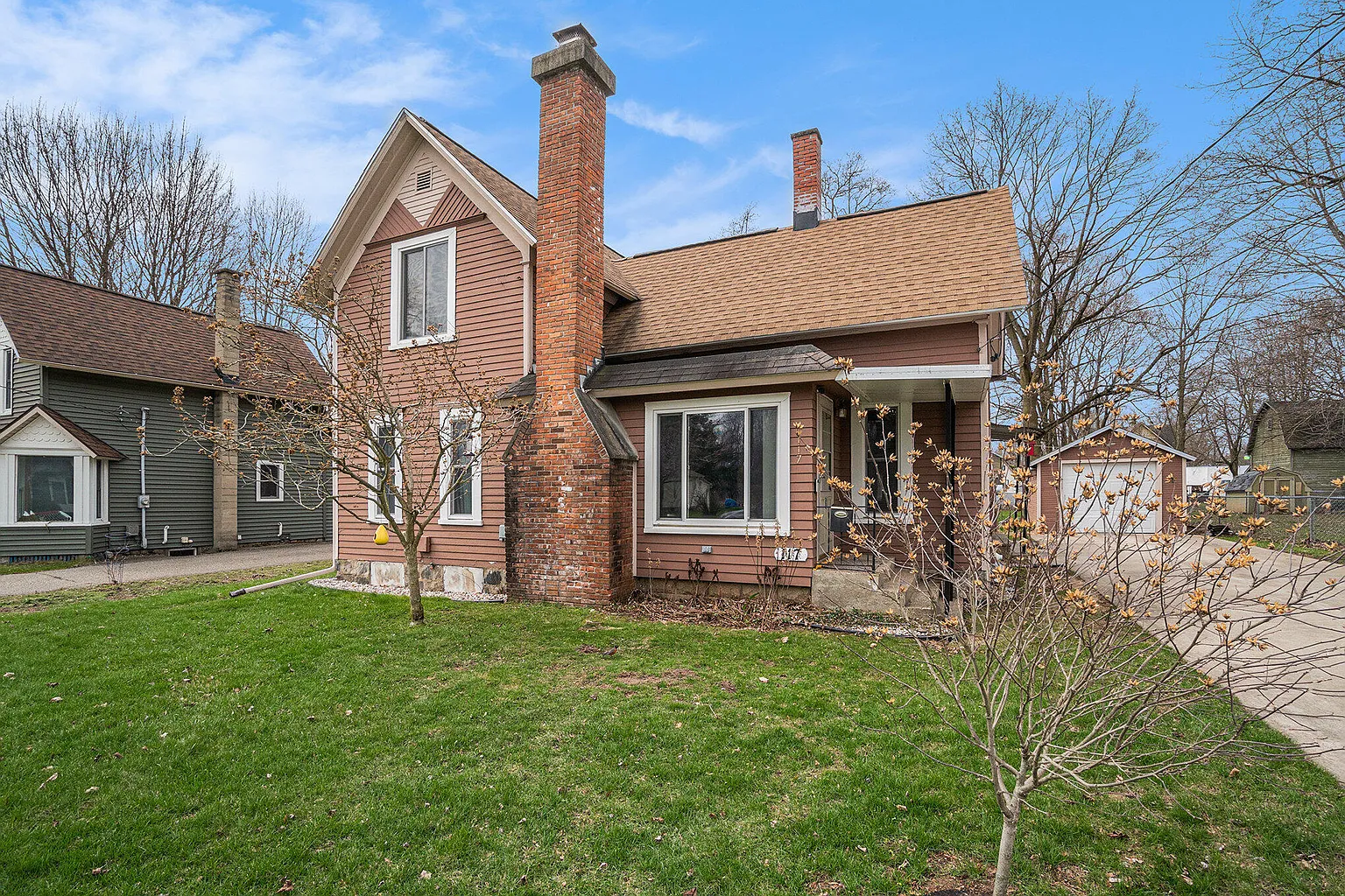 117 Edsell St photo 1
