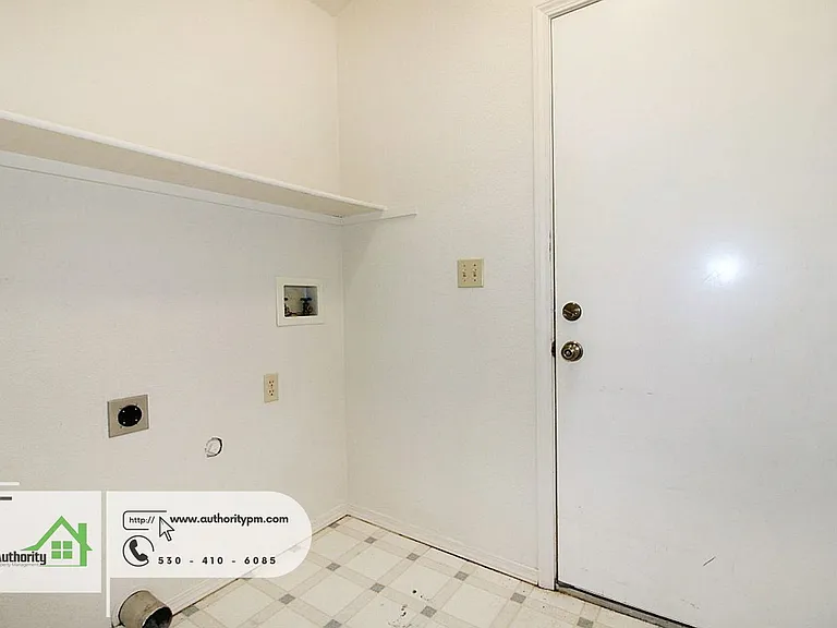 21906 Chimney Rock Dr #A — Photo 10