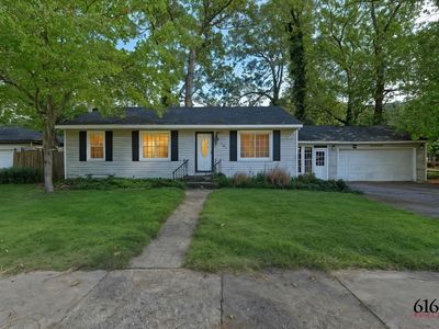 4648 Blaine Ave SE, Kentwood, MI, 49508
