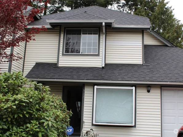 312 S 328th Lane, Federal Way, WA 98003