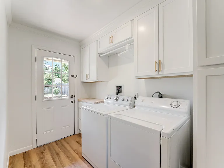 10415 Ivyridge Rd — Photo 8