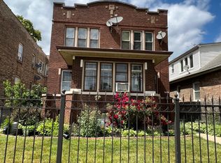 5434 W Kamerling Ave #B, Chicago, IL 60651