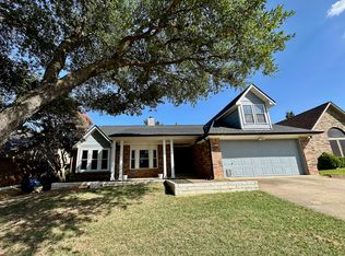 3411 Bellview Dr, Corinth, TX 76210