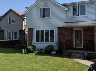 41 John Paul Ct, Buffalo, NY 14206