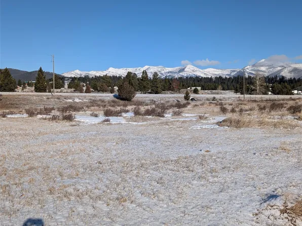 4070 Dutchman Ln, Lincoln, MT 59639