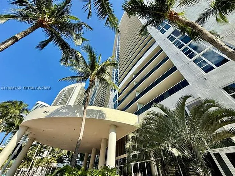 1850 S Ocean Dr #1405 — Photo 27