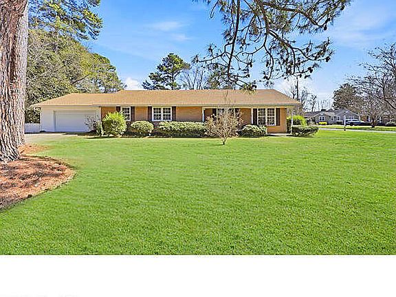 2nd image of 1514 Crescent Drive