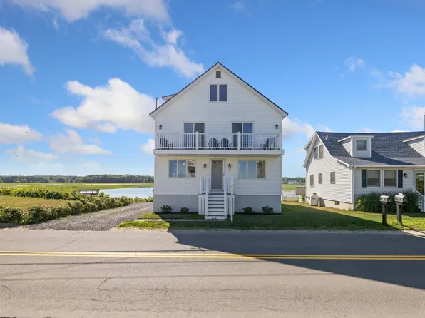 131 Webhannet Drive, Wells, ME 04090