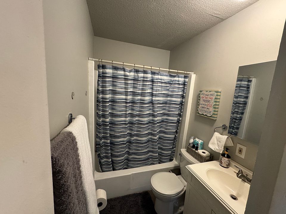 1st image of 804 Bluewing Dr