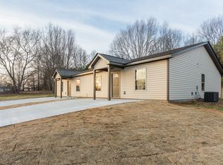 423 Sierra Rd, Spartanburg, SC 29301