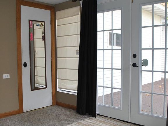 5th image of 803 Laurel Ave