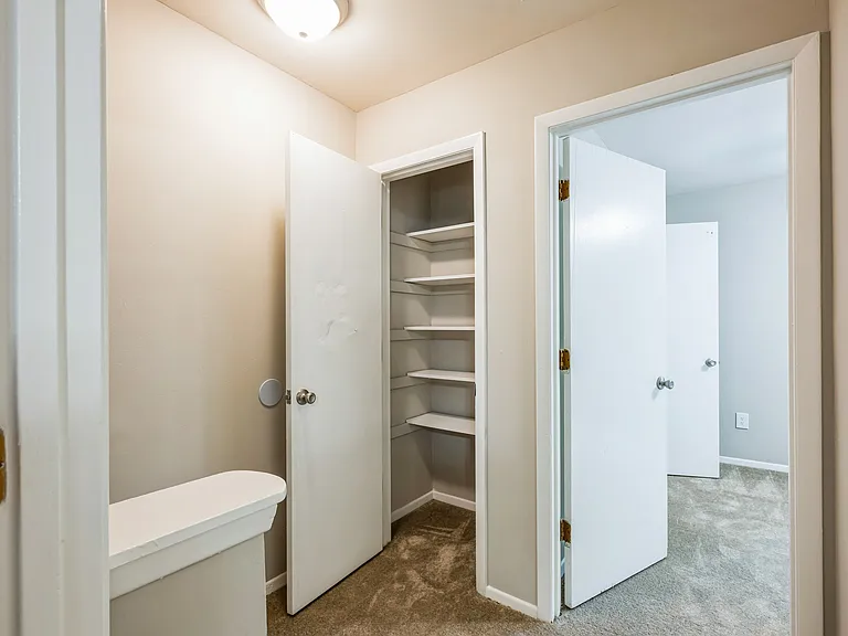 1559 Highland Ave #3 — Photo 25