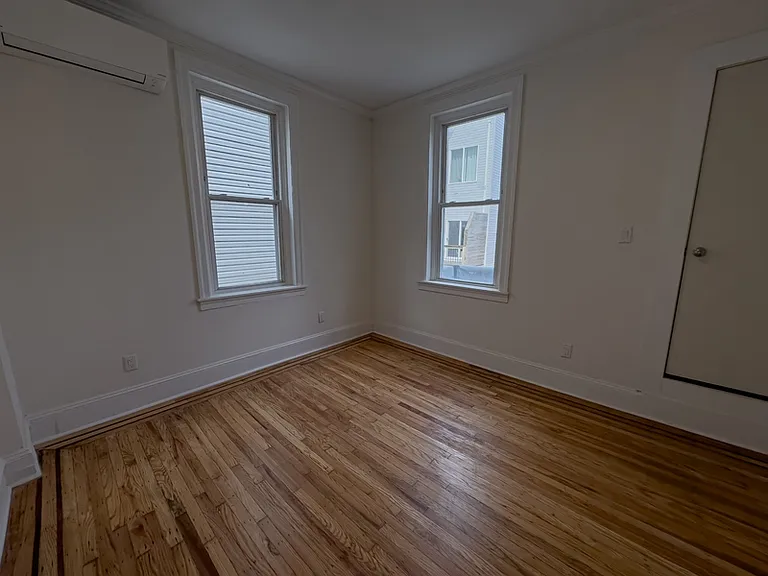 1223 N Franklin St #2R — Photo 41