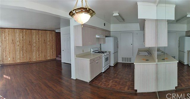 1st image of 11725 Lemay St Unit 3