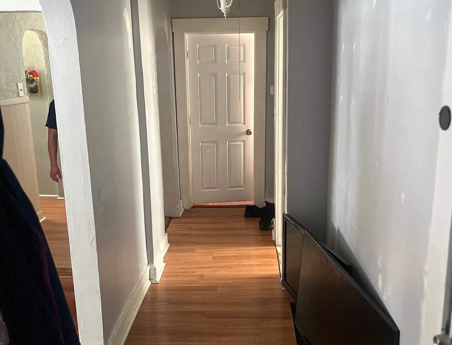 4 bed, 1200 sqft, $3,200 — Photo 2