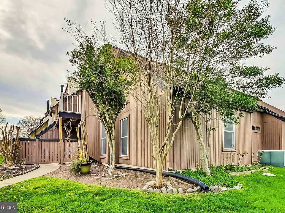 1st image of 8081 Pantano Pl