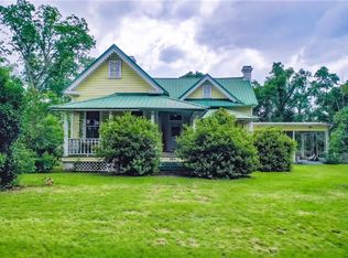 854 Jenkins St, Blackshear, GA 31516