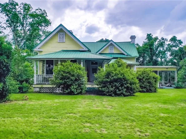 854 Jenkins St, Blackshear, GA 31516