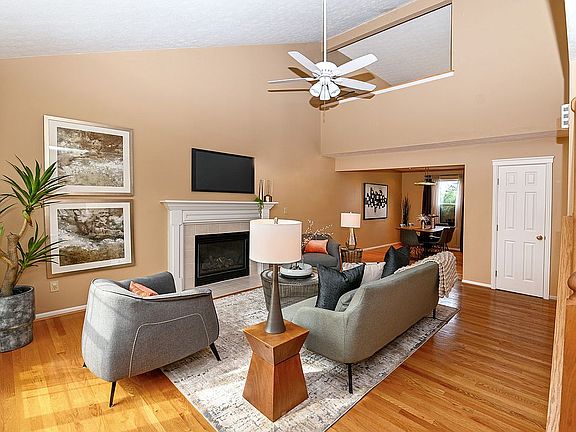 4th image of 7650 Misty Springs Ct