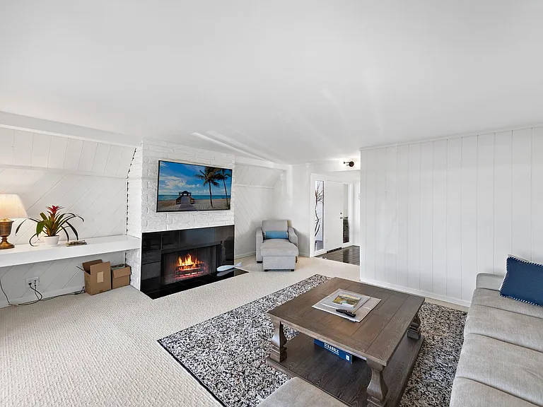 1707 W Balboa Blvd — Photo 7