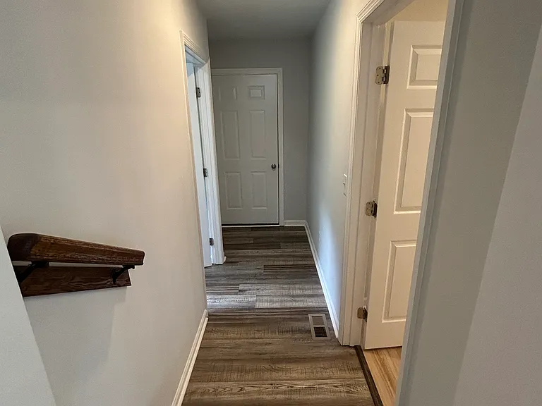 1124 Whites Mill Rd — Photo 14