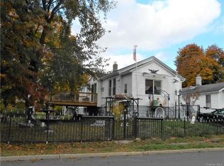 94 Maple St, Newburgh, NY 12550