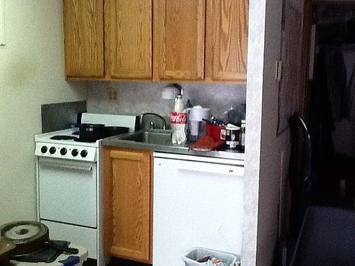 1st image of 240 W 8th Ave APT J