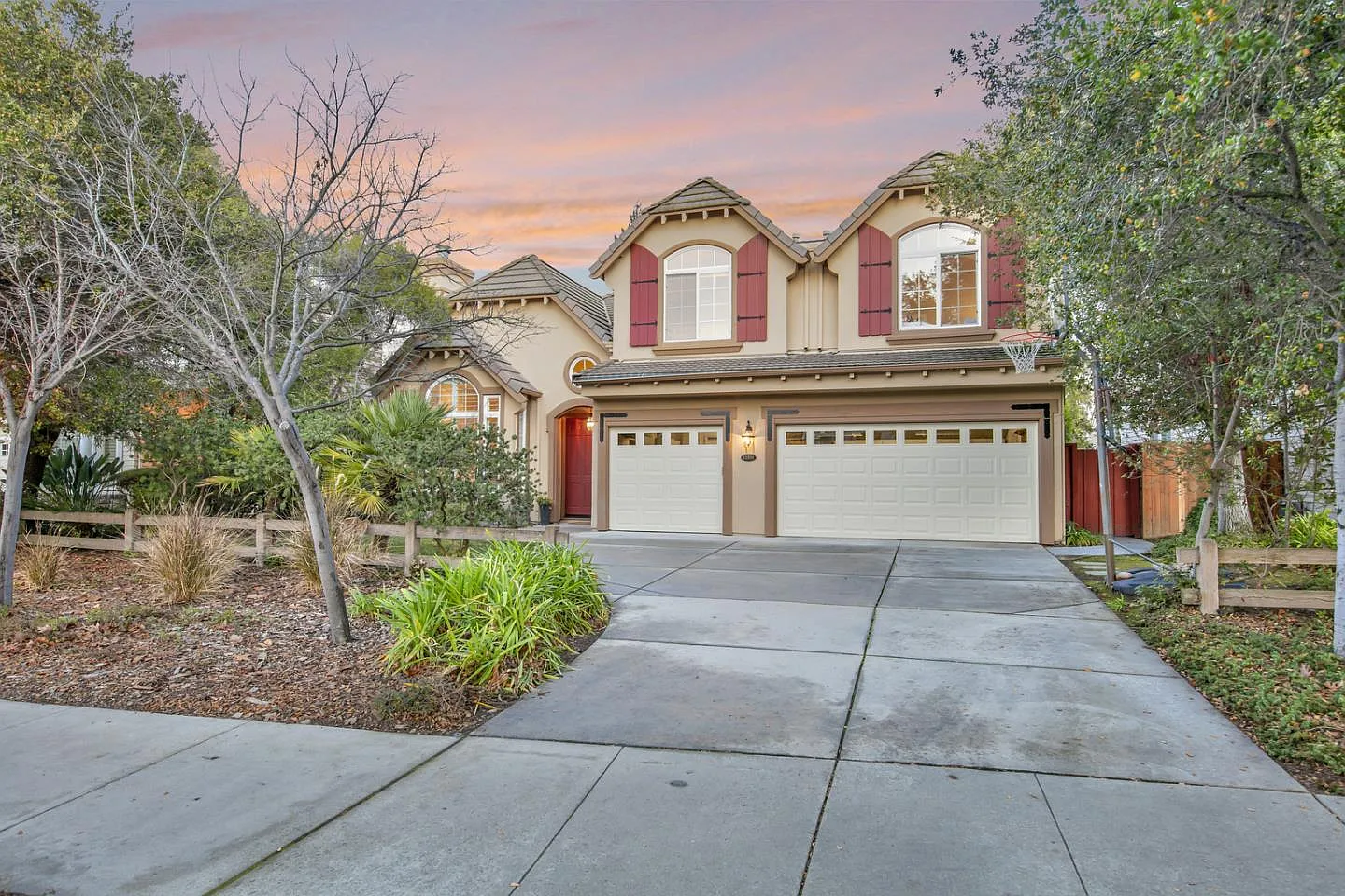 18891 Bellgrove Cir photo 1