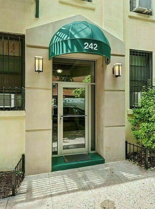 1st image of 242 E 87th St APT 4F