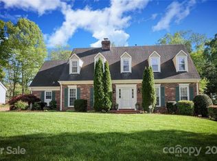 2437 Hamilton Mill Rd, Charlotte, NC 28270
