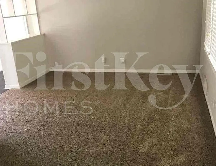 5436 Woodson Rd — Photo 2