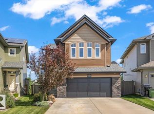 1021 Coopers Hawk Link NW, Edmonton, AB T5S 0H7