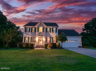 7104 Oyster Ln, Wilmington, NC 28411